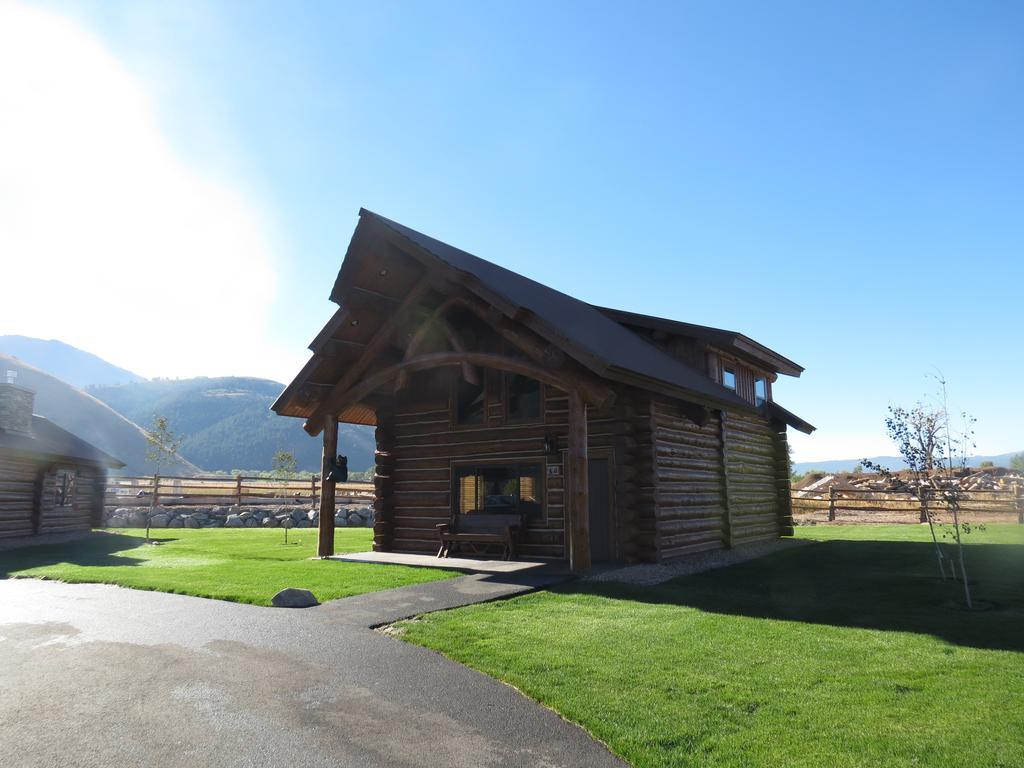 Kodiak Mountain Resort Afton Bagian luar foto
